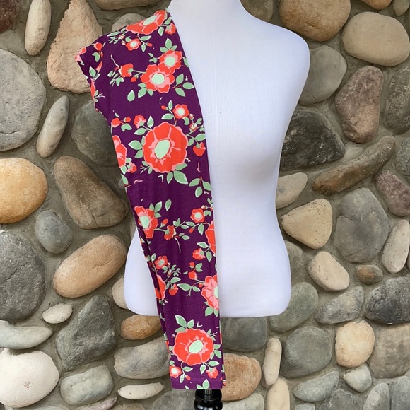 LuLaRoe New OS One Size Purple Floral Leggings NWT - Picture 1 of 6